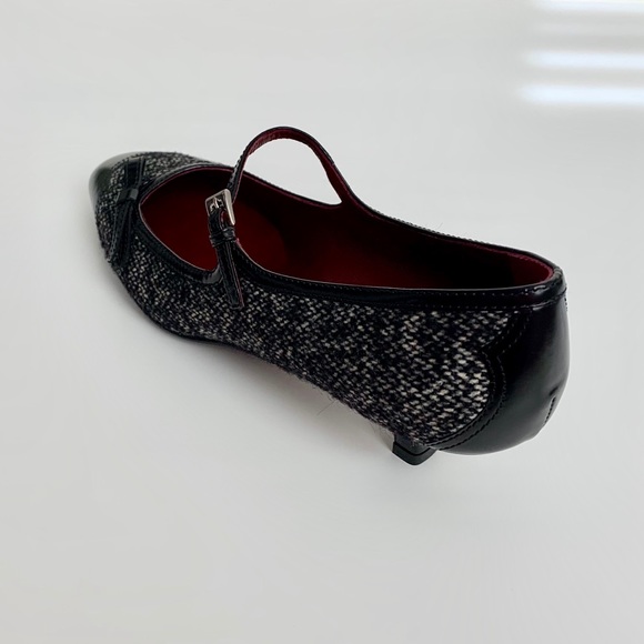 PRADA Black & White Tweed Maryjane Pumps - Picture 3 of 7